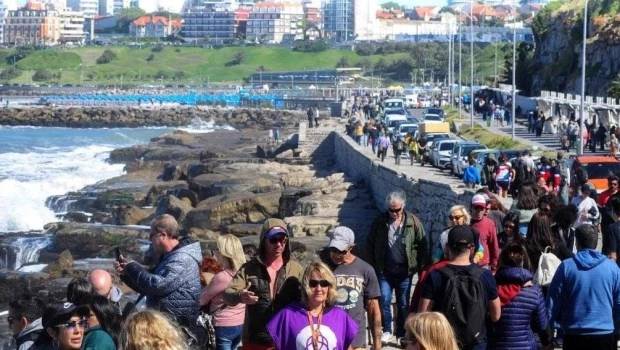 Destacó el Presidente el éxito turístico del fin de semana largo
