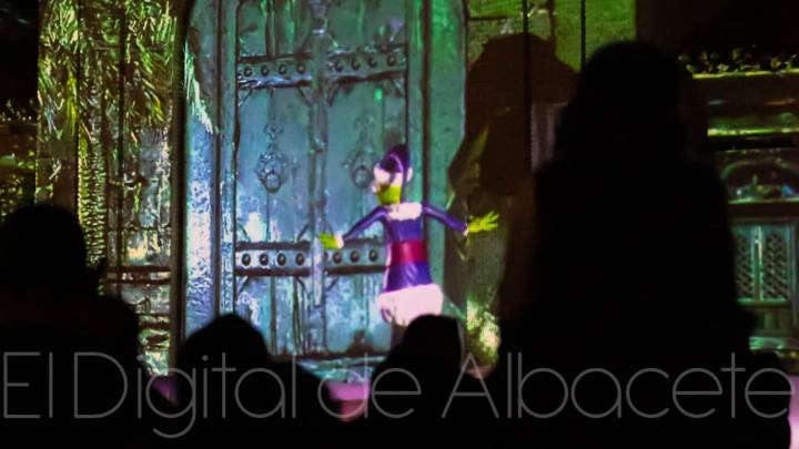 La Navidad cobra vida en la Catedral de Albacete: un videomapping para soñar despiertos