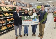 Autoservicios Familia entrega donación especial a cocinas económicas de Oviedo y Gijón por Navidad