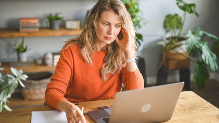 Applying to jobs from Thanksgiving to New Year's isn't pointless, experts say: 'You actually have more opportunity to stand out'