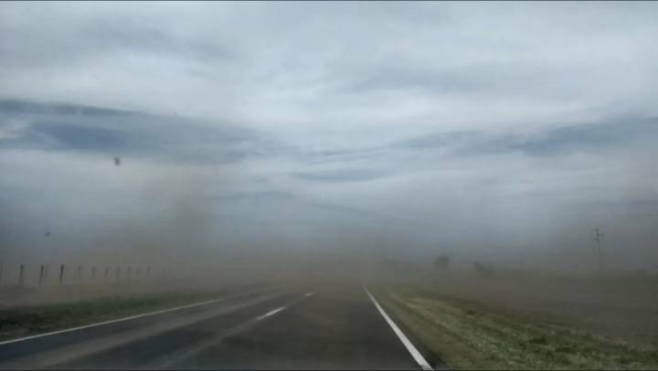 Está restringida la circulación en rutas de Santa Cruz por fuertes vientos