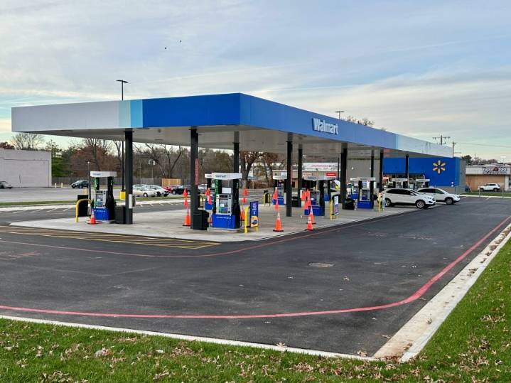 Walmart opens first of 3 new gas stations in Springfield