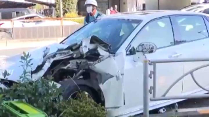 Hombre roba un vehículo y provoca accidente múltiple en Tokio