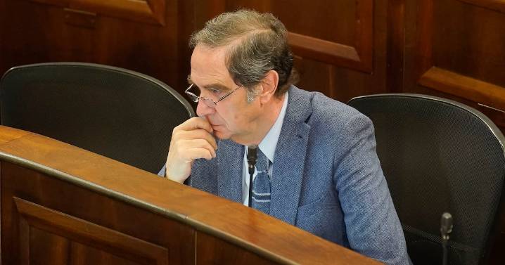 Exministro Hernán Larraín por conversión de Punta Peuco: “Aquí hay más ruido que nueces”