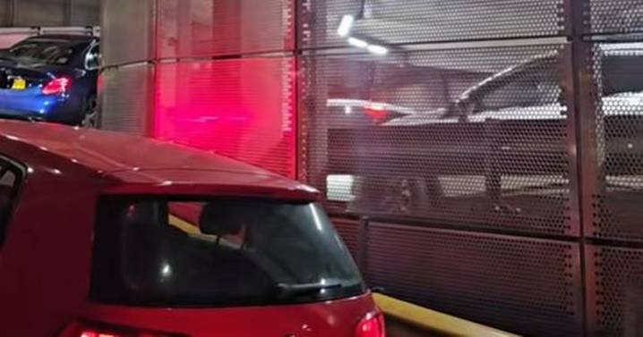 Horns blaring amid Manchester Arndale car park chaos as 'entire city gridlocked'