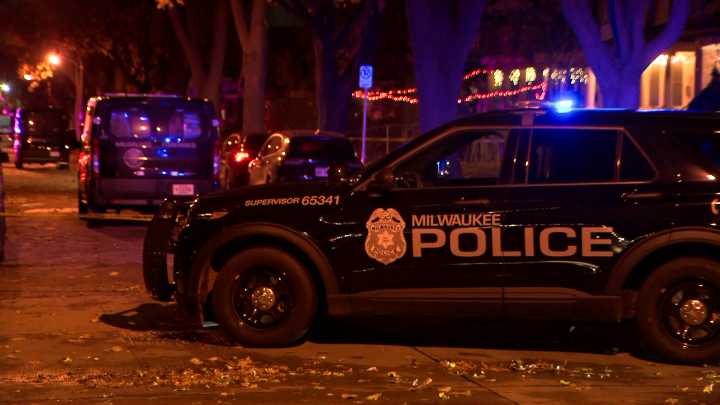 Milwaukee police investigate fatal shooting near 52nd and Lloyd