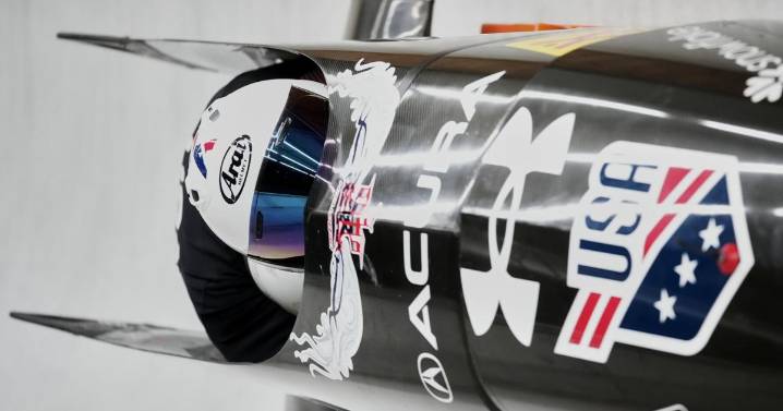 Lindsey Vonn has company. Two more 40-and-over US women are aiming for Olympic medals in Cortina