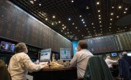 Cayeron las acciones, los bonos y sube fuertemente el Riesgo País