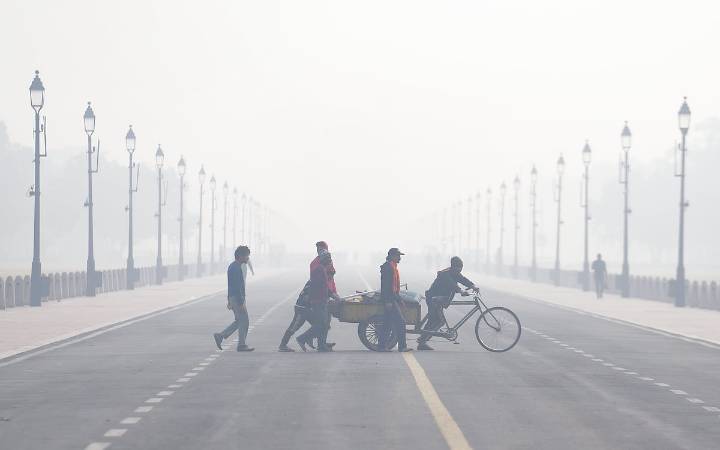 GRAP IV to be imposed under GRAP III: More curbs to come into force amid 'very poor' air quality in Delhi