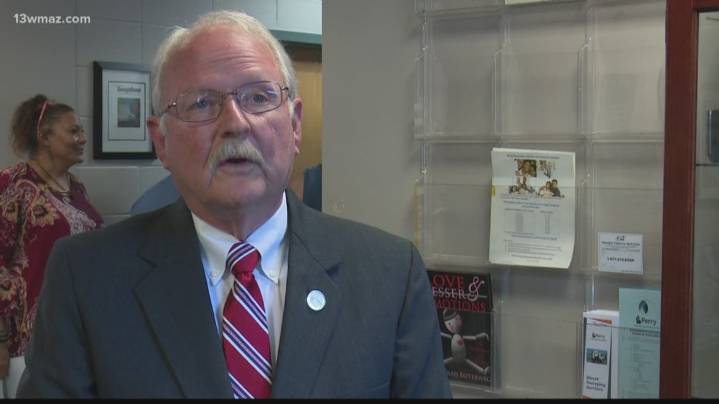 Election Results | Incumbent Randall Walker wins Perry mayoral election with 54% of the vote