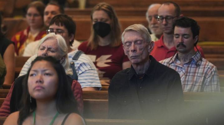 Young adults turn to Quakers' silent worship to offset 