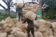 Ejército liberó dos conductores y recuperó carga de café