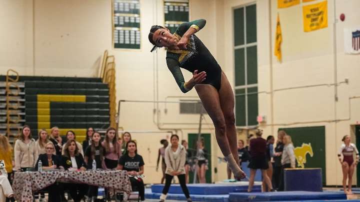 Floor gymnastics performance list for Oct. 31