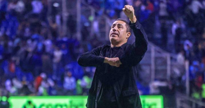 ¡Duro golpe! Pumas y Efraín Juárez viven horas de tensión, por la posible baja de su más grande estrella
