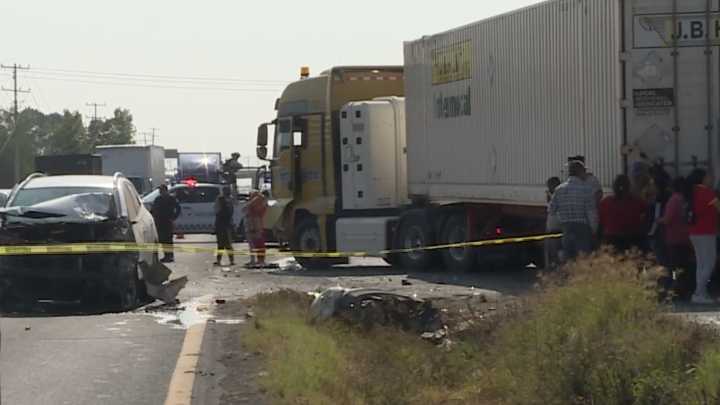 Joven de 18 Años Murió al Chocar Cuando Manejaba su Motocicleta en Irapuato, Guanajuato