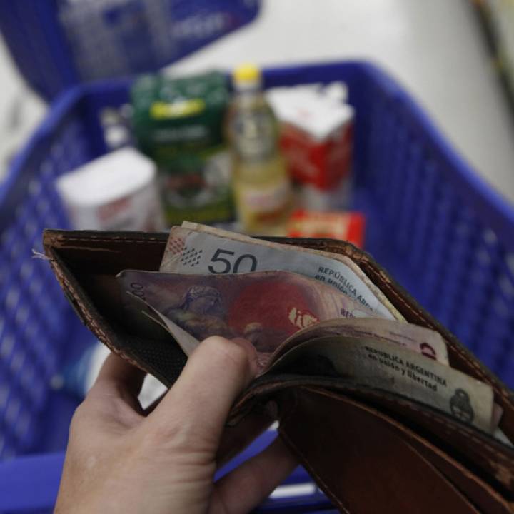 Los salarios, muy lejos de su nivel pre Milei