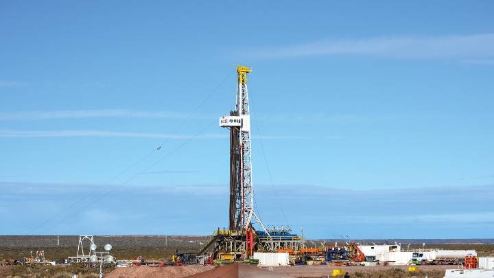 Chubut perdió 56% de los pozos perforados y enfrenta su mayor crisis petrolera en décadas
