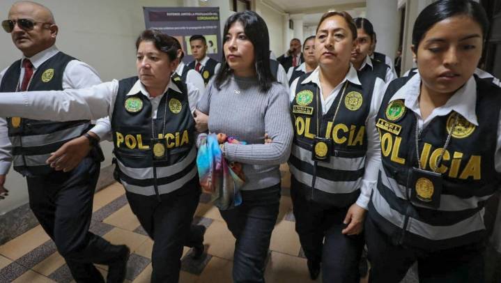 Betssy Chávez no podrá viajar a México