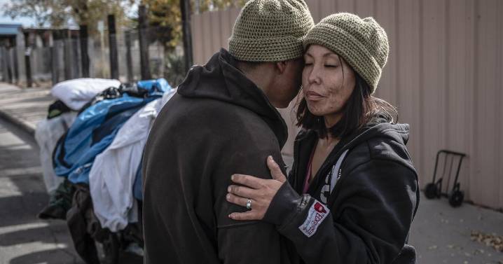 Study shows nearly 3,000 unhoused people in Albuquerque