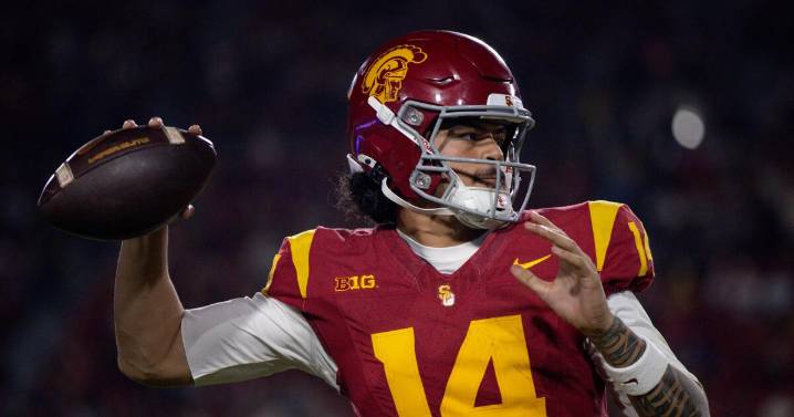 With one big hit, Jayden Maiava gets on track and delivers No. 19 USC past Northwestern