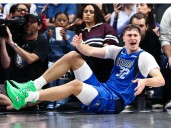 Cooper Flagg es duda por una posible lesión