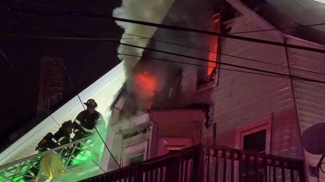 Crews battle large blaze in North Shore multi