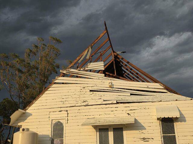 Super storm cell carnage - Ipswich West Moreton Today