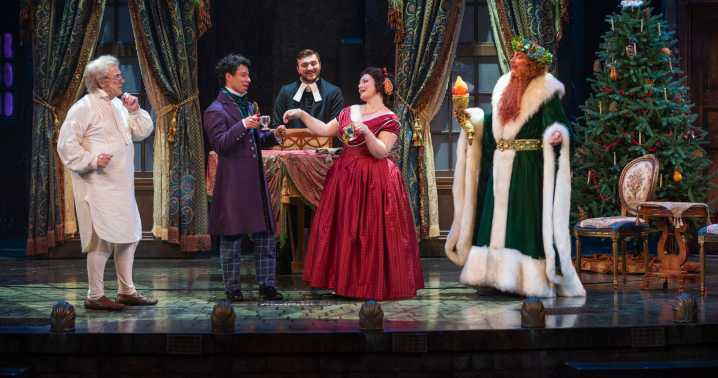 34 Holiday Shows in Milwaukee to Celebrate the Season