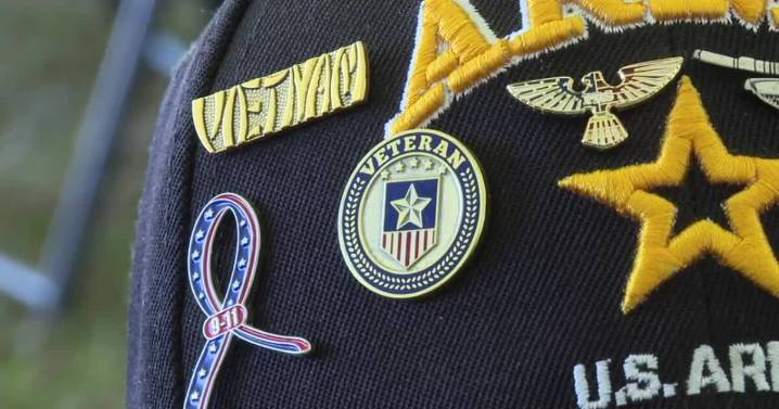 If walls could talk: voices from Vietnam