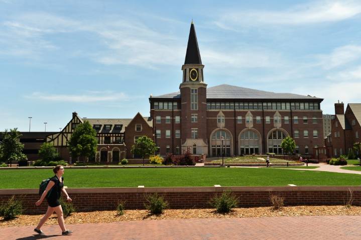 University of Denver lists 1.73-acre multifamily property for $11 million