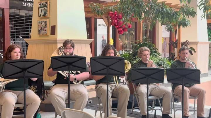 Salvation Army kicks off their annual Red Kettle Campaign