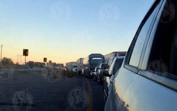 Revisiones provocan largas filas en la Juárez a Ahumada