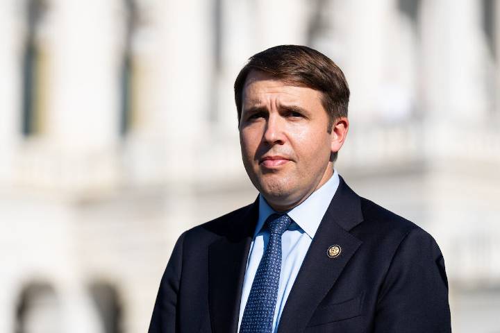 Democratic opposition to Senate deal runs party’s ideological gamut