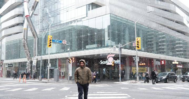 Toronto could see the season’s first snowfall this weekend