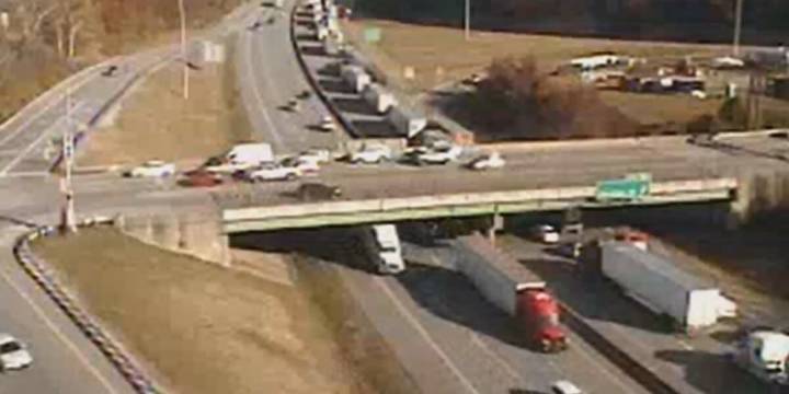 I-64 Eastbound right lane closed due to accident