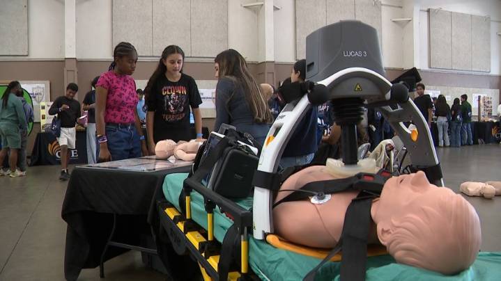 Stockton Unified expands Career Technical Education programs for students
