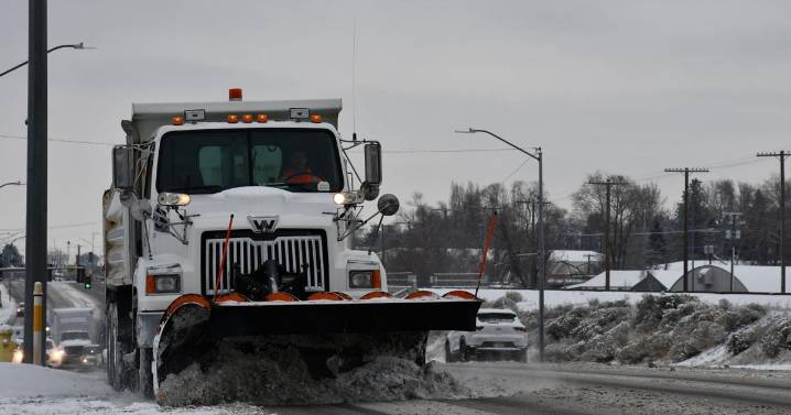 Snow removal parking ordinance takes effect Saturday