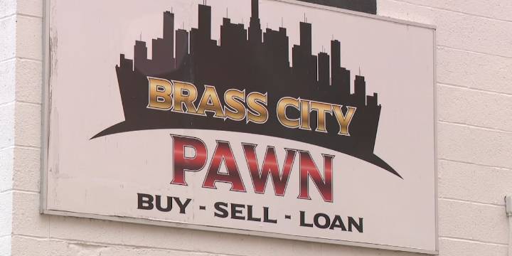 No injuries reported following fire at Waterbury pawn shop