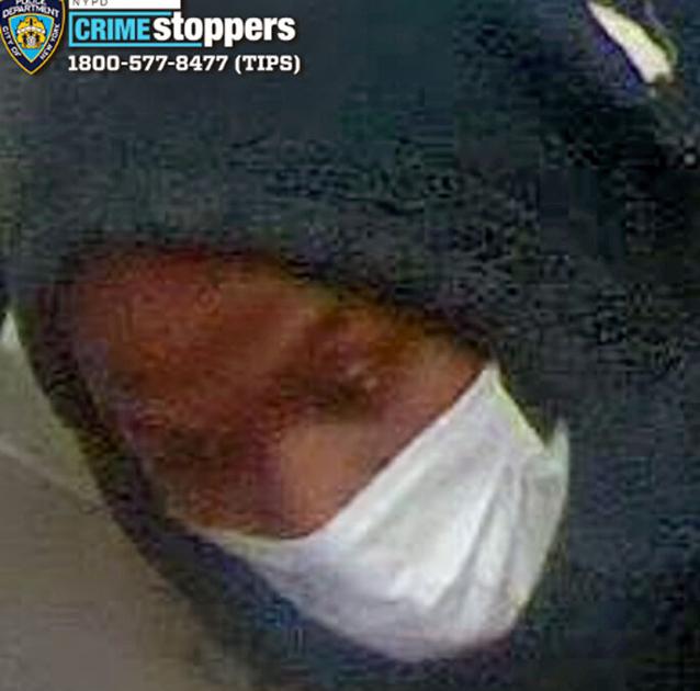 Masked thief robs nail salon and Checkers: PD