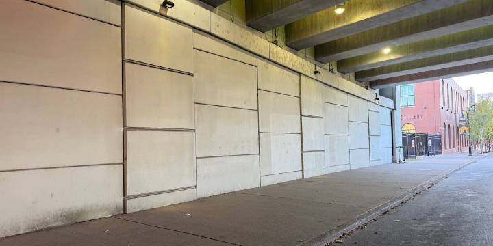 Louisville looking for artist to create mural in Main Street underpass