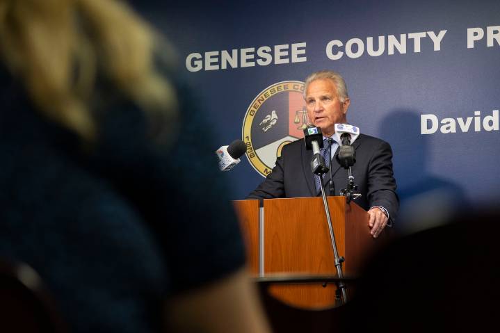 Genesee County prosecutor pushes to keep investigators as stimulus funds run dry