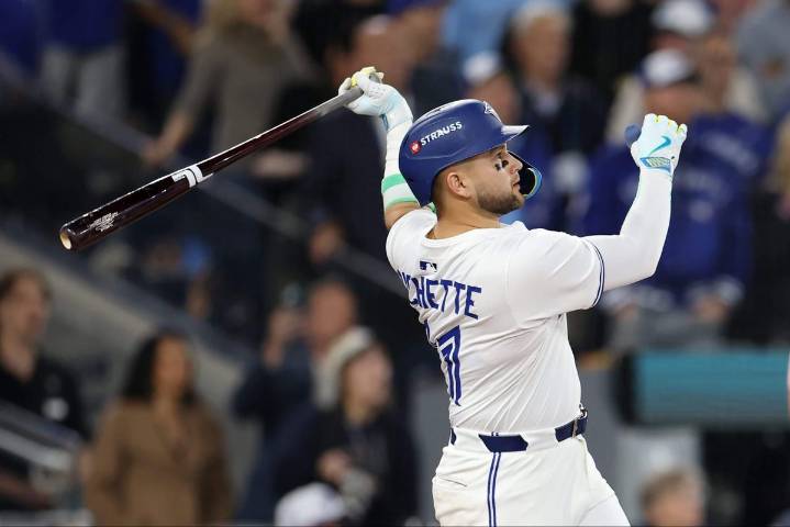 San Francisco Giants free-agent profile: Bo Bichette, 2B/SS