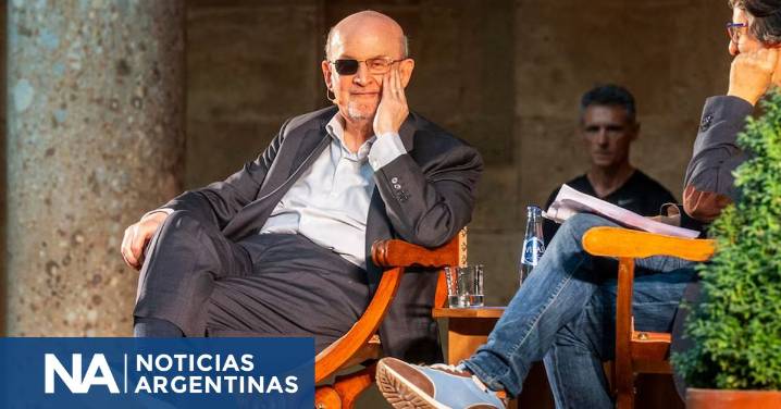 Salman Rushdie afirma que los “tiempos oscuros” pasarán y reivindica el cambio como motor histórico