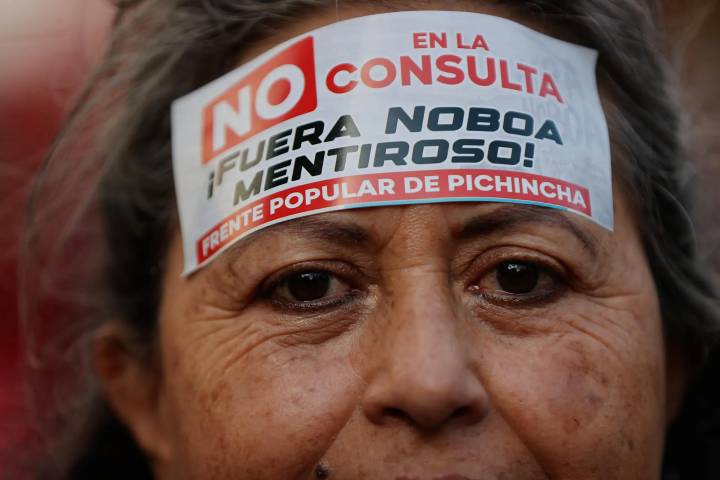 Ecuador: el «No» se impone en referéndum convocado por Noboa