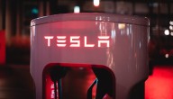 Musk espera que el software FSD de Tesla obtenga la aprobación completa en China en 2026
