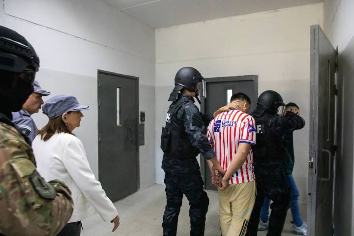 El número de extranjeros presos en cárceles federales es el más bajo de la última década