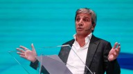 Luis Caputo defendió las bandas cambiarias y proyectó una inflación por debajo…