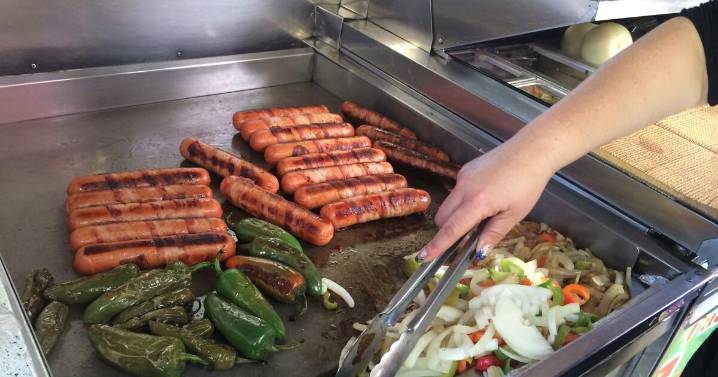 11 nuevas leyes que debe saber en apoyo a inmigrantes y familias en California