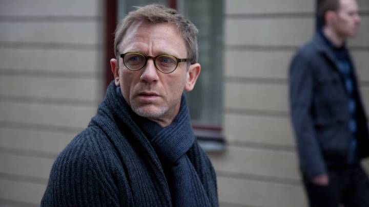 Daniel Craig's "Brutal" & "Shocking" R-Rated Thriller That's Now Streaming for Free