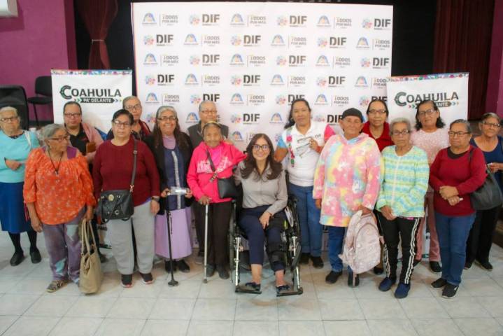 Lanza Ramos Arizpe campaña gratuita de lentes para vista cansada